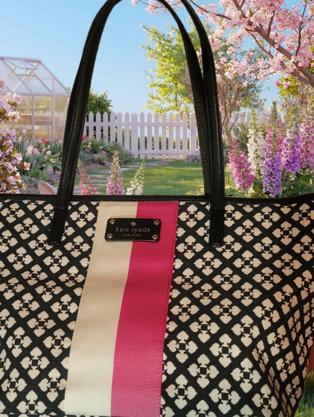 KATE SPADE Classic Small Harmony Tote Bag in Black and Cream with a Pink Stripe